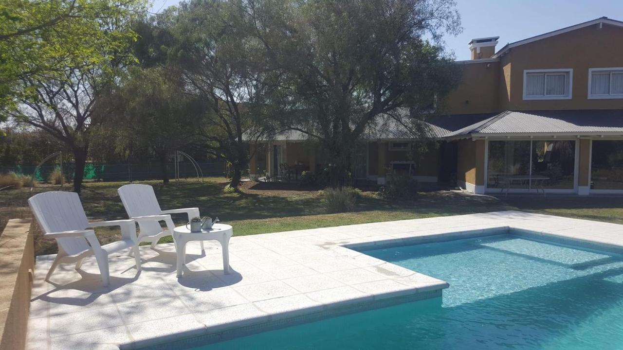 Casa 6 A Malibu 3Km Del Aeropuerto Podes Dejar Tu Auto Villa Allende Zewnętrze zdjęcie